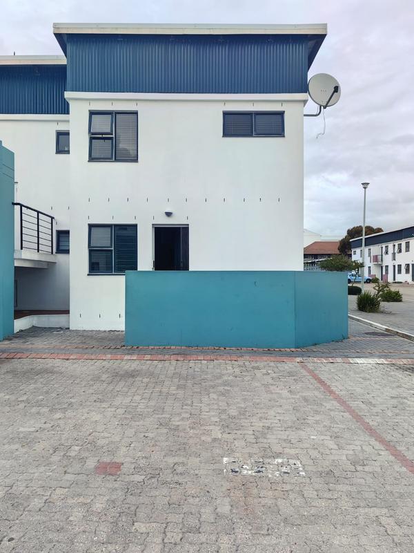 2 Bedroom Property for Sale in Maitland Western Cape